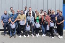 Gruppenfoto der Studierenden bei Bergader Privatkäserei GmbH